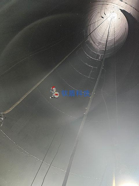 窑尾烟囱防腐.jpg